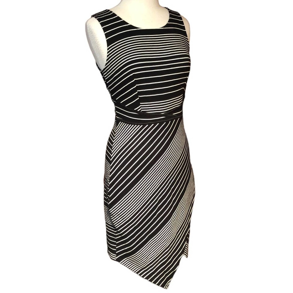 White House Black Market vertical stripes sleeveless dress, Size 6